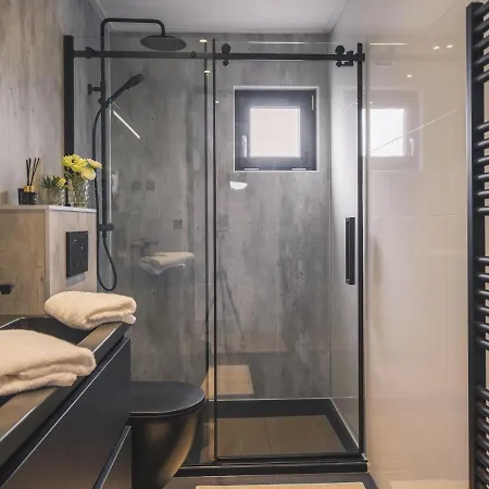 Luxurious Holiday On The Water In The Betuwe Holiday home
