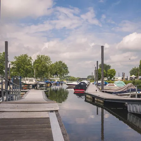 Luxurious Holiday On The Water In The Betuwe Holiday home