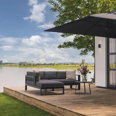 Luxurious Holiday On The Water In The Betuwe Maurik